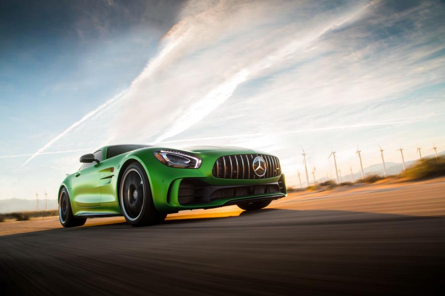  Mercedes-AMG GT R (C190) 2017 года  (NA) (фото 8 из 40)